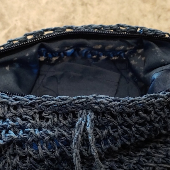 Weave Purse - Picture 8 of 8